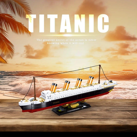 DAHONPA Titanic Model Building Block Set, 481 Pieces with Figures, Cruise Ship Titanic Model with Stand, Display and Collect Toy Gifts for Kid and Adult DAHONPA