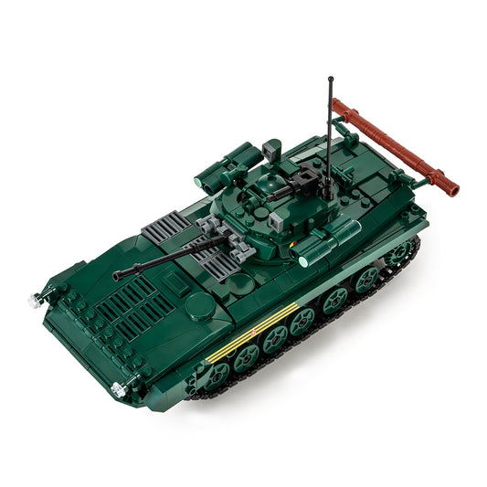 BMP infantry fighting vehicle 3-in-1 building block set in military green