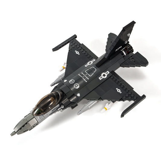 DAHONPA F-16 战隼军用飞机积木套装，含 1 个人物，521 块空军积木玩具，送给儿童和成人的礼物。